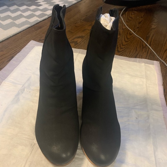 BNWT black boots Oobash size 9 - Picture 5 of 5